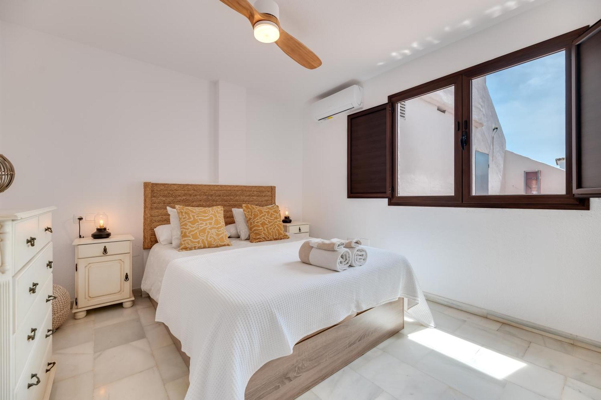 Apartamento Con Amplio Porche Y Bbq بينالماذينا المظهر الخارجي الصورة