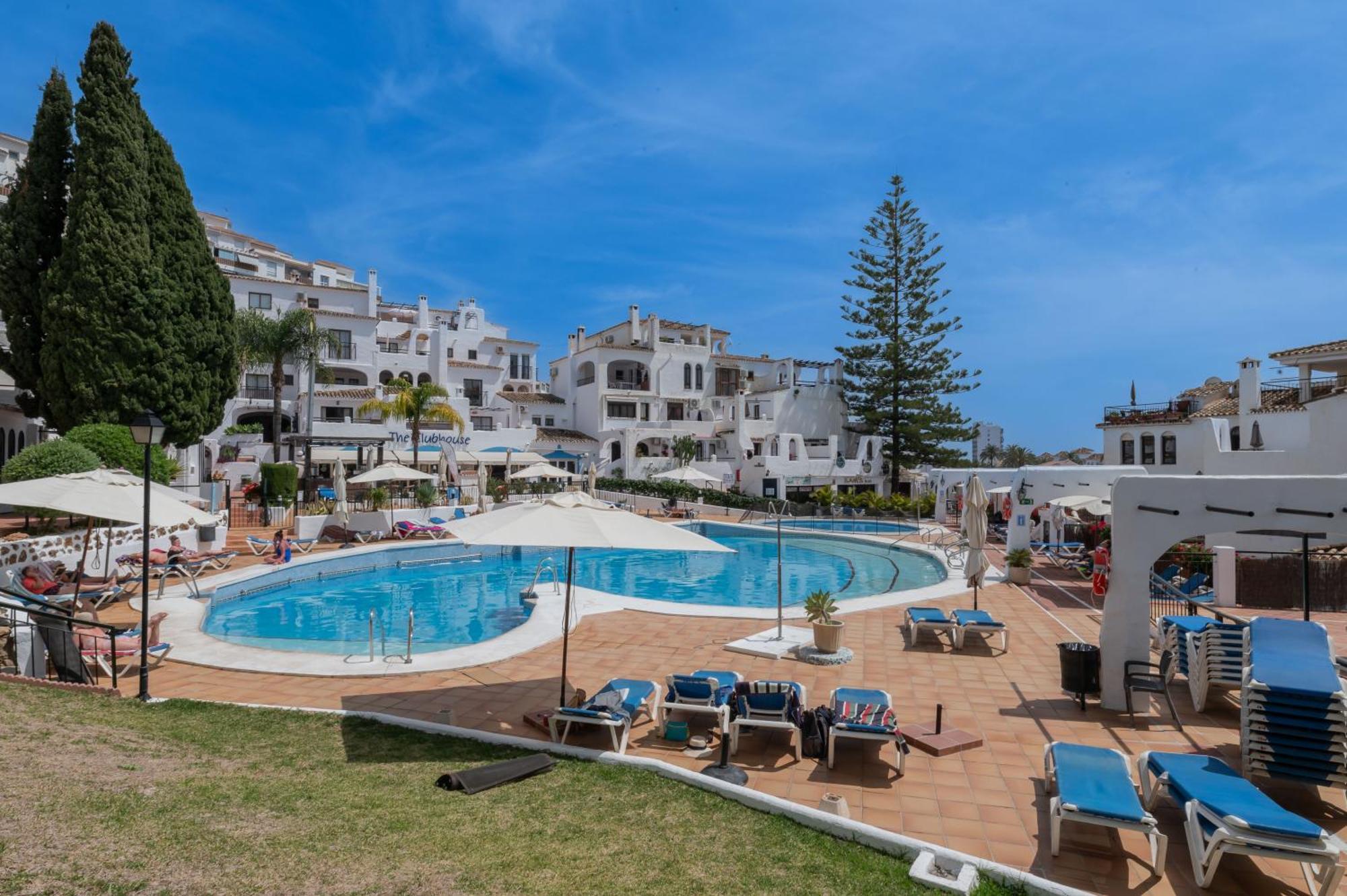 Apartamento Con Amplio Porche Y Bbq بينالماذينا المظهر الخارجي الصورة